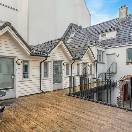 Affordable Studio In Vibrant Central Location. Sg4 * Bergen